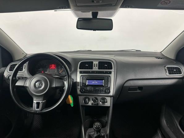 Volkswagen Polo V с пробегом 2013 года, цена 650 000 рублей, 232024 км, седан, Автокод Объявления
