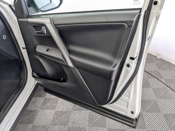 Toyota RAV4 IV (XA40) Рестайлинг с пробегом 2019 года, цена 2 990 000 рублей, 95918 км, внедорожник, Автокод Объявления