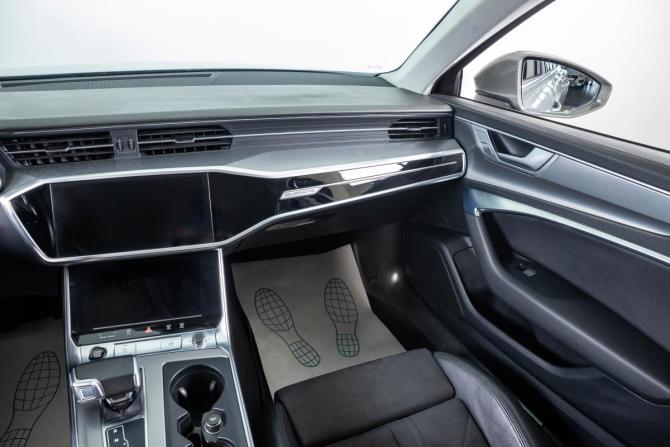 Audi A6 V (C8) с пробегом 2022 года, цена 4 349 000 рублей, 92300 км, седан, Автокод Объявления
