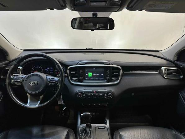 Kia Sorento III Prime с пробегом 2017 года, цена 2 360 000 рублей, 136640 км, внедорожник, Автокод Объявления