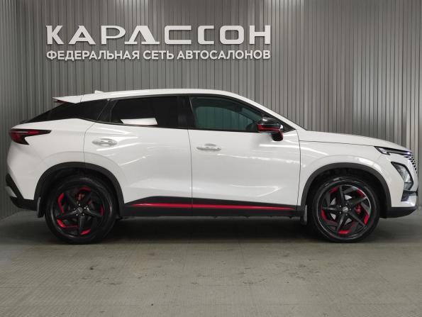 Omoda C5 I с пробегом 2023 года, цена 1 250 000 рублей, 110000 км, внедорожник, Автокод Объявления