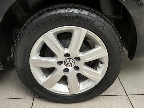 Volkswagen Polo V с пробегом 2013 года, цена 819 000 рублей, 110000 км, седан, Автокод Объявления