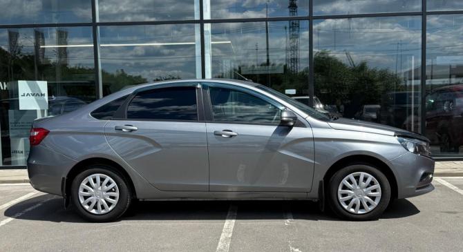 Lada (ВАЗ) Vesta I с пробегом 2018 года, цена 828 000 рублей, 115342 км, седан, Автокод Объявления
