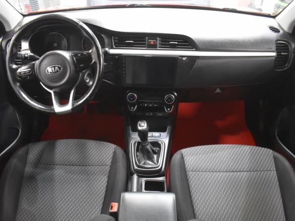 Kia Rio IV с пробегом 2018 года, цена 1 420 000 рублей, 100071 км, хэтчбек, Автокод Объявления