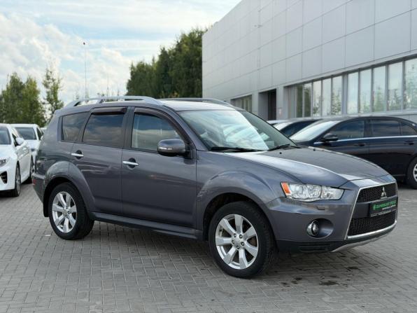 Mitsubishi Outlander II Рестайлинг с пробегом 2010 года, цена 1 250 000 рублей, 255243 км, внедорожник, Автокод Объявления