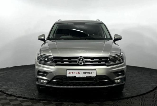 Volkswagen Tiguan II с пробегом 2017 года, цена 2 200 000 рублей, 222262 км, внедорожник, Автокод Объявления