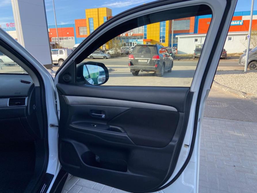 Mitsubishi Outlander III Сыктывкар  - изображение 8