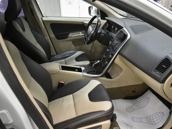 Volvo XC60 I с пробегом 2012 года, цена 1 199 000 рублей, 279845 км, внедорожник, Автокод Объявления