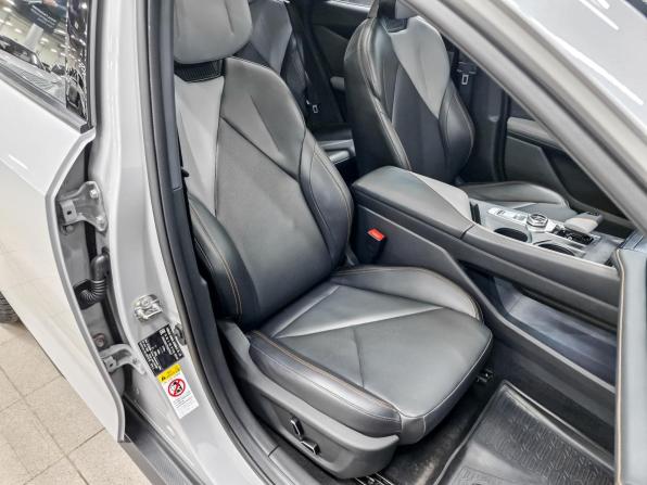 Changan UNI-V I с пробегом 2023 года, цена 2 170 000 рублей, 40444 км, лифтбек, Автокод Объявления