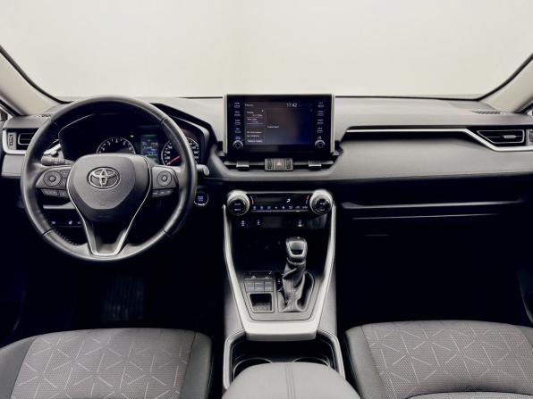Toyota RAV4 V (XA50) с пробегом 2022 года, цена 3 225 000 рублей, 103579 км, внедорожник, Автокод Объявления