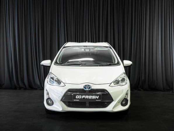 Toyota Aqua I Рестайлинг с пробегом 2016 года, цена 1 119 000 рублей, 94512 км, хэтчбек, Автокод Объявления