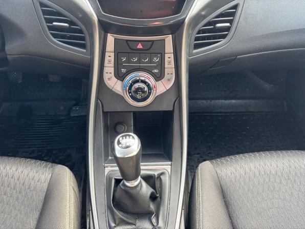 Hyundai Elantra V (MD) с пробегом 2012 года, цена 848 000 рублей, 173495 км, седан, Автокод Объявления