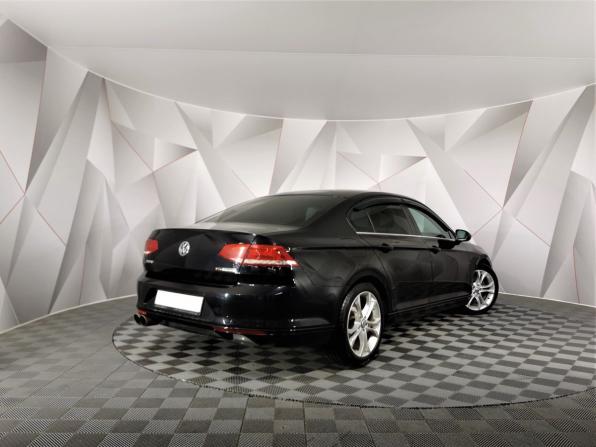 Volkswagen Passat B8 с пробегом 2016 года, цена 1 465 150 рублей, 292177 км, седан, Автокод Объявления