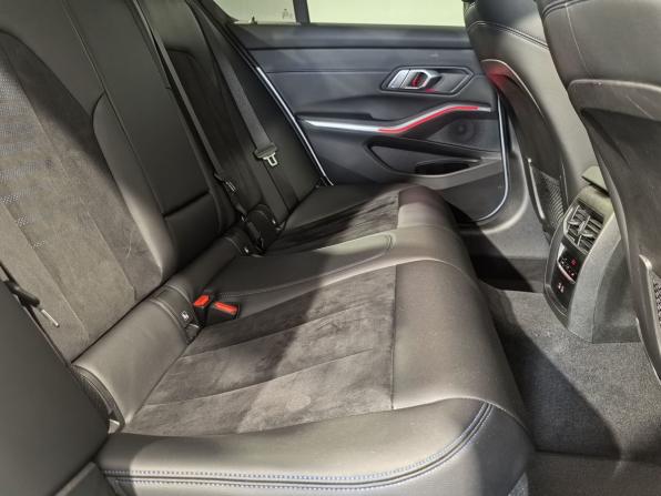 BMW 3 серии VII (G2x) Рестайлинг с пробегом 2022 года, цена 5 099 000 рублей, 51419 км, седан, Автокод Объявления