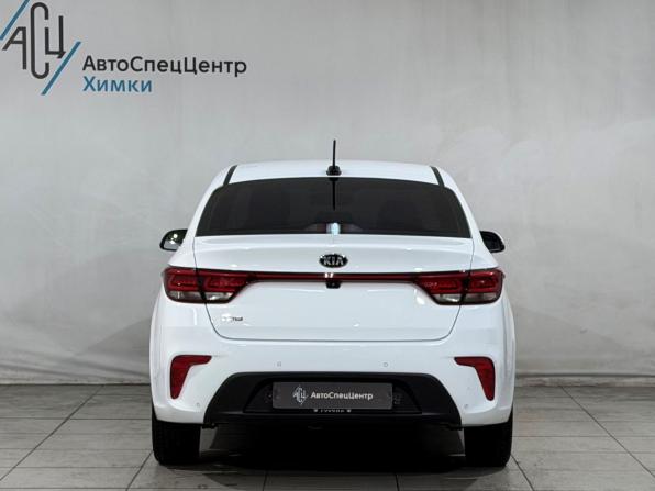 Kia Rio IV с пробегом 2020 года, цена 1 379 800 рублей, 94000 км, седан, Автокод Объявления