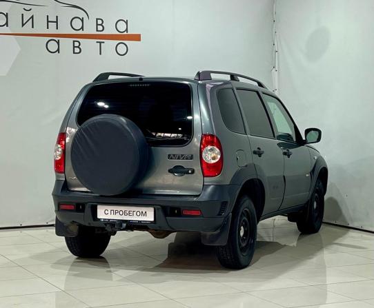 Chevrolet Niva I Рестайлинг с пробегом 2018 года, цена 670 000 рублей, 129000 км, внедорожник, Автокод Объявления