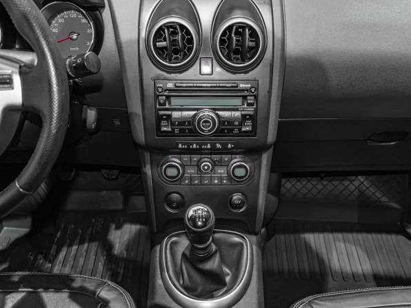 Nissan Qashqai I с пробегом 2008 года, цена 695 000 рублей, 295105 км, внедорожник, Автокод Объявления