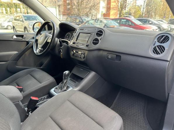 Volkswagen Tiguan I Рестайлинг с пробегом 2014 года, цена 1 099 000 рублей, 215000 км, внедорожник, Автокод Объявления