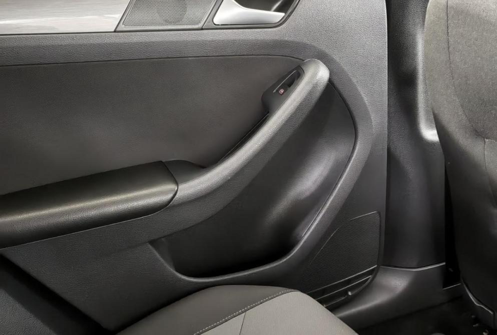 Volkswagen Jetta VI Рестайлинг Волгоград  - изображение 18