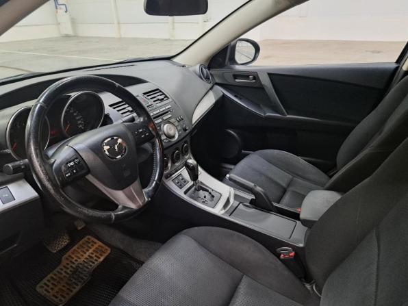 Mazda 3 II (BL) с пробегом 2011 года, цена 805 000 рублей, 196130 км, седан, Автокод Объявления
