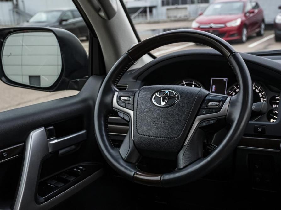 Toyota Land Cruiser 200 Series Рестайлинг 2 Москва  - изображение 10