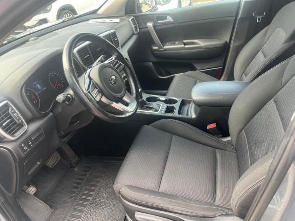 Kia Sportage IV Рестайлинг с пробегом 2021 года, цена 1 799 000 рублей, 215000 км, внедорожник, Автокод Объявления