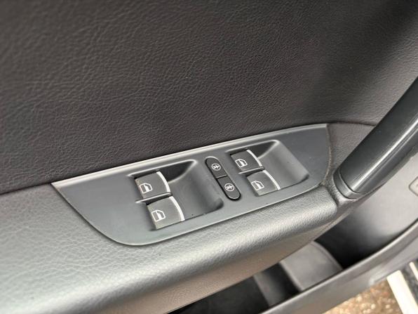 Volkswagen Touareg II с пробегом 2011 года, цена 1 345 000 рублей, 541000 км, внедорожник, Автокод Объявления