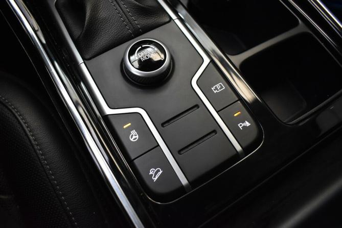 Kia Sorento IV с пробегом 2020 года, цена 3 450 000 рублей, 117218 км, внедорожник, Автокод Объявления