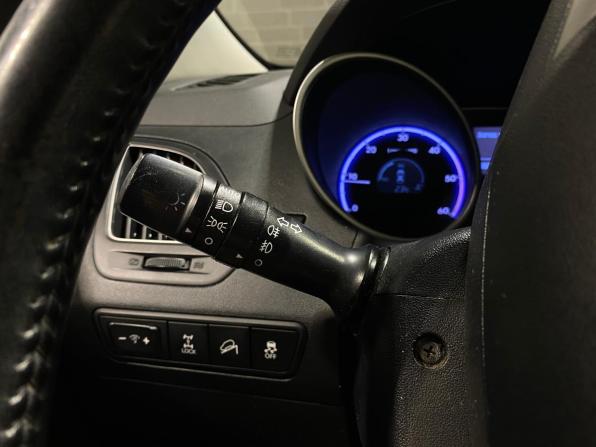 Hyundai ix35 I с пробегом 2012 года, цена 1 090 000 рублей, 297916 км, внедорожник, Автокод Объявления