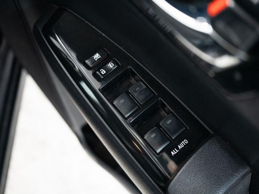 Toyota Corolla XI (E160 E170 E180) Иркутск  - изображение 17