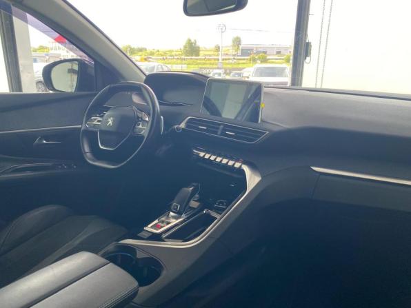Peugeot 3008 II с пробегом 2019 года, цена 2 371 000 рублей, 85642 км, внедорожник, Автокод Объявления