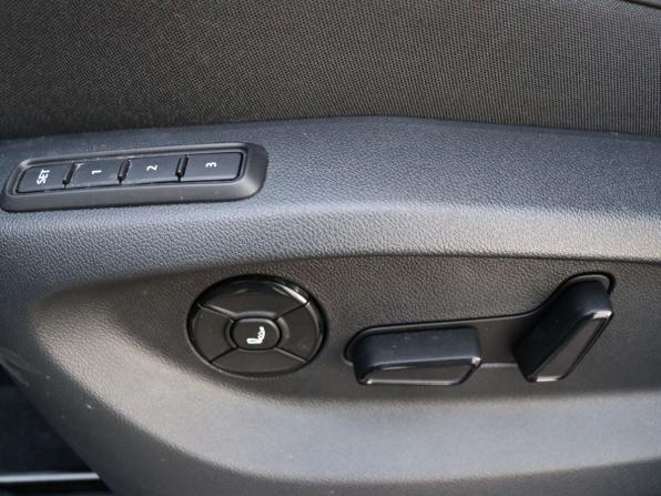 Volkswagen Tiguan III (China Market) с пробегом 2025 года, цена 4 399 000 рублей, 13408 км, внедорожник, Автокод Объявления