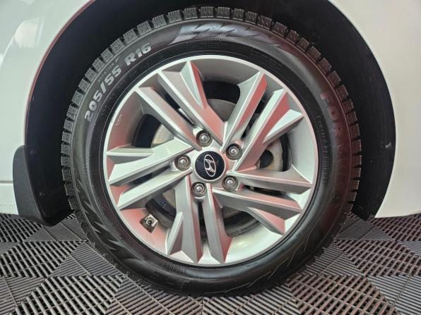 Hyundai Elantra VII (CN7) с пробегом 2020 года, цена 1 495 000 рублей, 175907 км, седан, Автокод Объявления