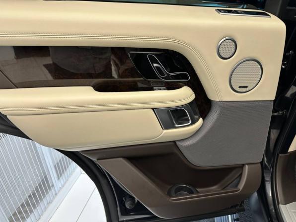 Land Rover Range Rover IV Рестайлинг с пробегом 2021 года, цена 8 199 000 рублей, 48063 км, внедорожник, Автокод Объявления