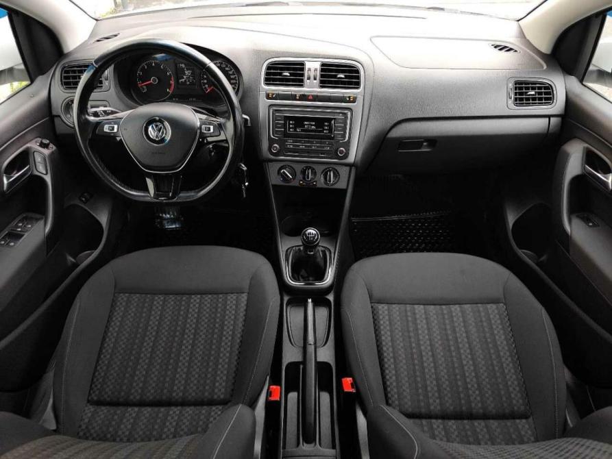 Volkswagen Polo V Рестайлинг Санкт-Петербург  - изображение 17