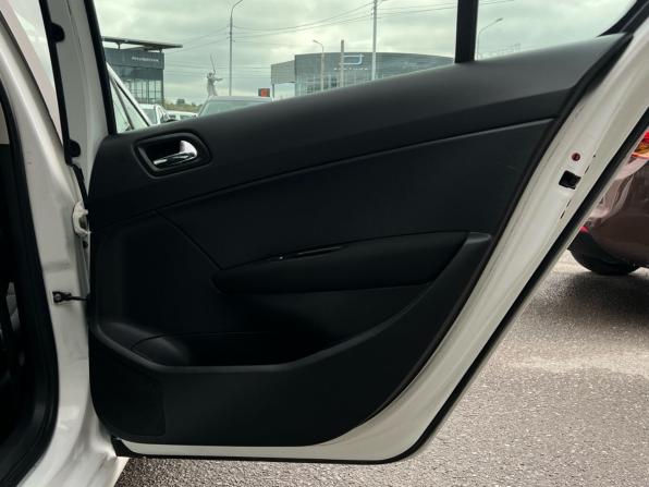 Peugeot 408 I с пробегом 2013 года, цена 678 000 рублей, 113036 км, седан, Автокод Объявления
