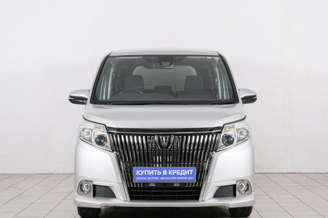 Toyota Esquire I с пробегом 2016 года, цена 2 429 000 рублей, 94535 км, минивэн, Автокод Объявления