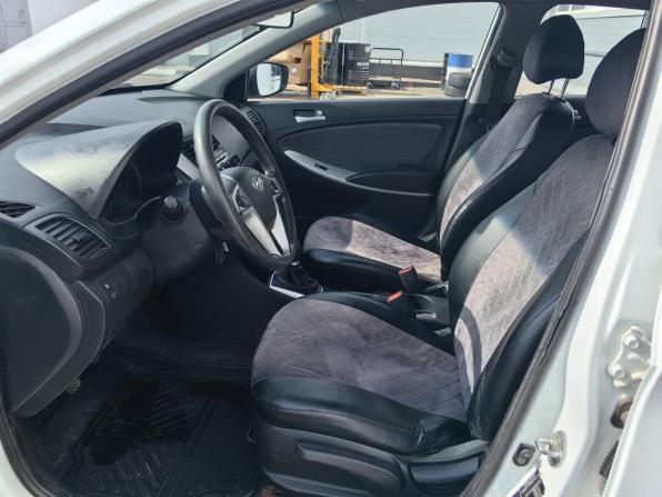 Hyundai Solaris I с пробегом 2012 года, цена 585 000 рублей, 171000 км, хэтчбек, Автокод Объявления