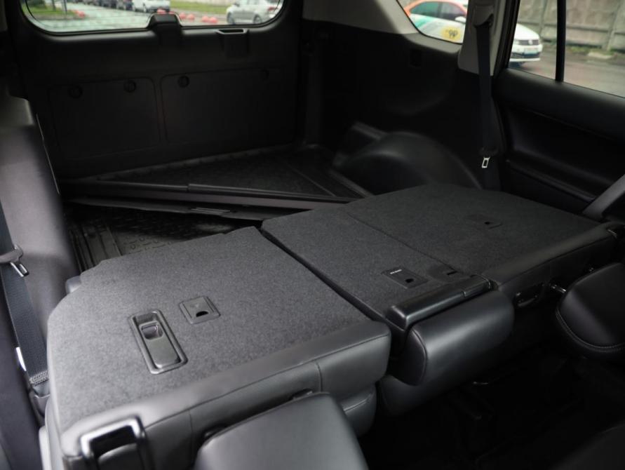 Toyota Land Cruiser Prado 150 Series Рестайлинг 3 Санкт-Петербург  - изображение 32
