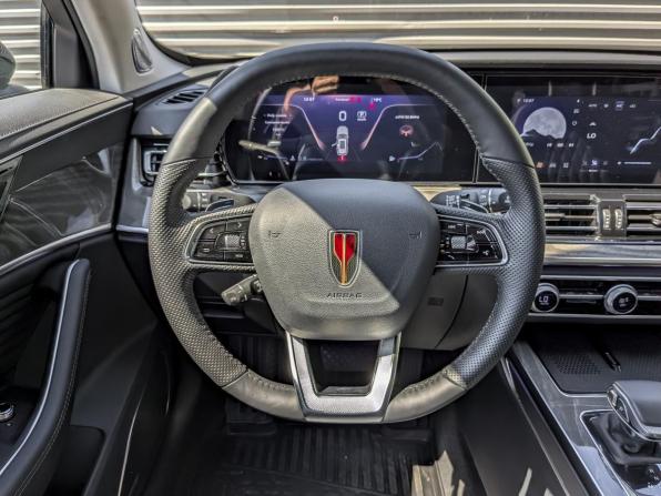 Hongqi HS5 I Рестайлинг с пробегом 2023 года, цена 3 200 000 рублей, 12309 км, внедорожник, Автокод Объявления