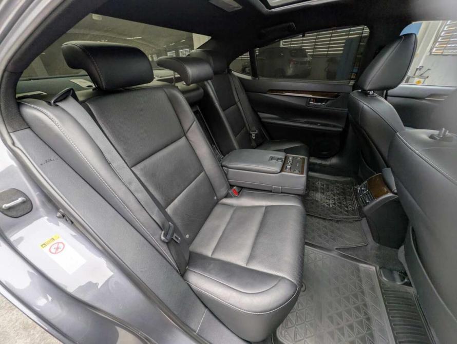 Lexus ES VI Москва  - изображение 19