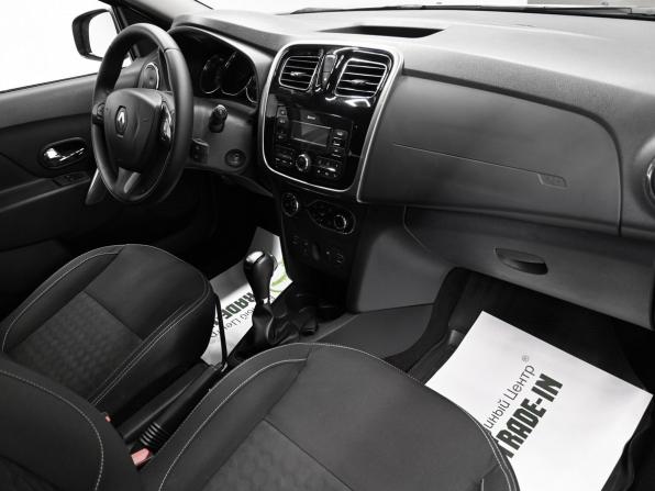 Renault Sandero II с пробегом 2017 года, цена 1 125 000 рублей, 95224 км, хэтчбек, Автокод Объявления