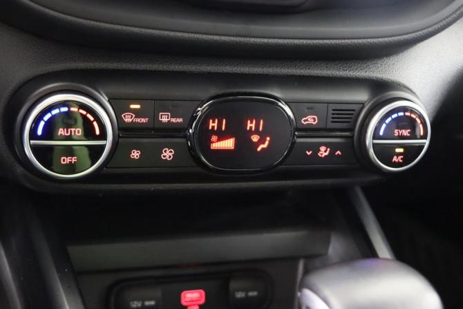 Kia Soul III с пробегом 2020 года, цена 1 999 990 рублей, 72194 км, хэтчбек, Автокод Объявления