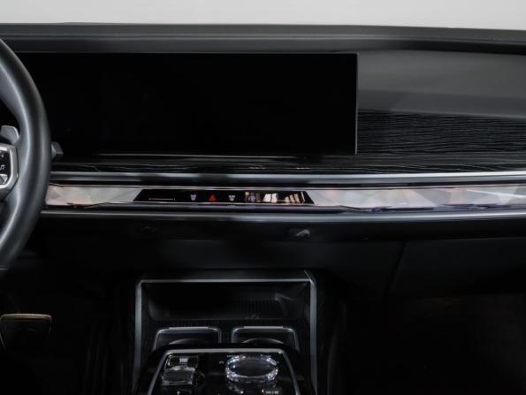 BMW 7 серии VII (G70) с пробегом 2023 года, цена 11 900 000 рублей, 82234 км, седан, Автокод Объявления