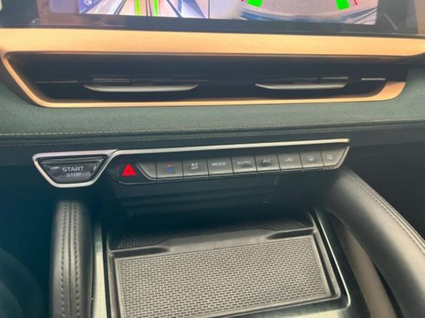 Geely Monjaro I с пробегом 2023 года, цена 2 981 000 рублей, 58298 км, внедорожник, Автокод Объявления