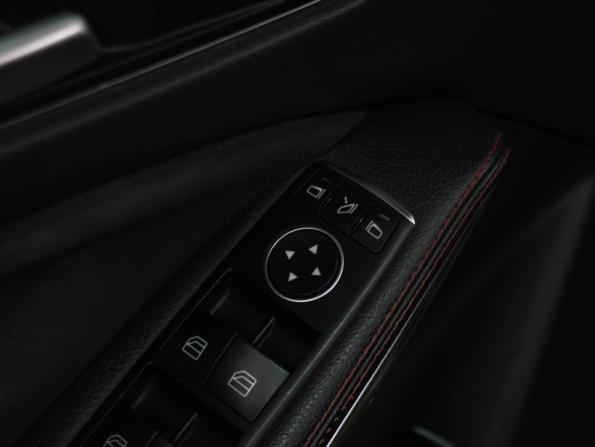 Mercedes-Benz GLA I (X156) Рестайлинг с пробегом 2017 года, цена 2 264 000 рублей, 130496 км, внедорожник, Автокод Объявления