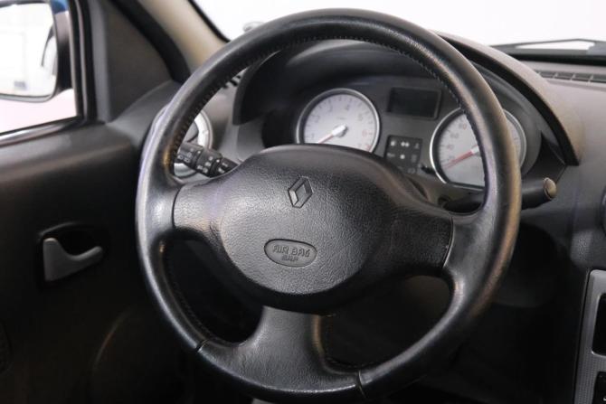 Renault Logan I с пробегом 2009 года, цена 429 000 рублей, 114000 км, седан, Автокод Объявления