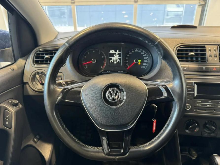 Volkswagen Polo V Рестайлинг Подольск  - изображение 18