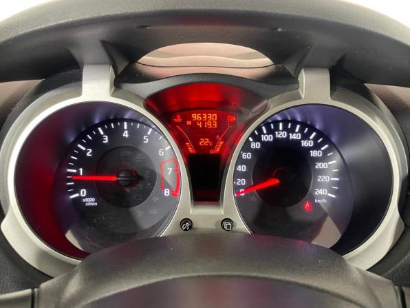Nissan Juke I с пробегом 2011 года, цена 1 024 000 рублей, 96329 км, внедорожник, Автокод Объявления