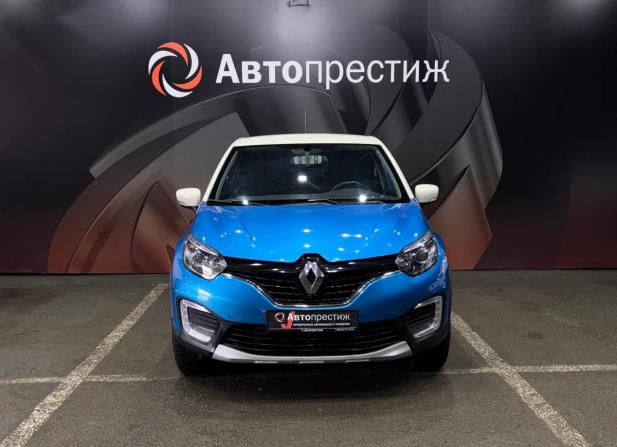 Renault Kaptur I с пробегом 2016 года, цена 1 320 000 рублей, 70662 км, внедорожник, Автокод Объявления
